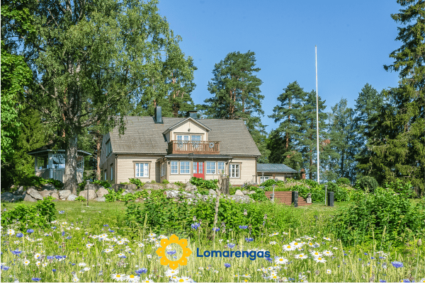 Päätalo, mökkilomat ja perhejuhlat