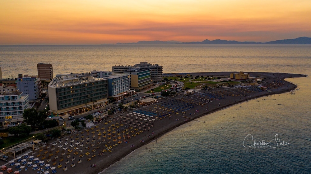 Parthenon Hotel